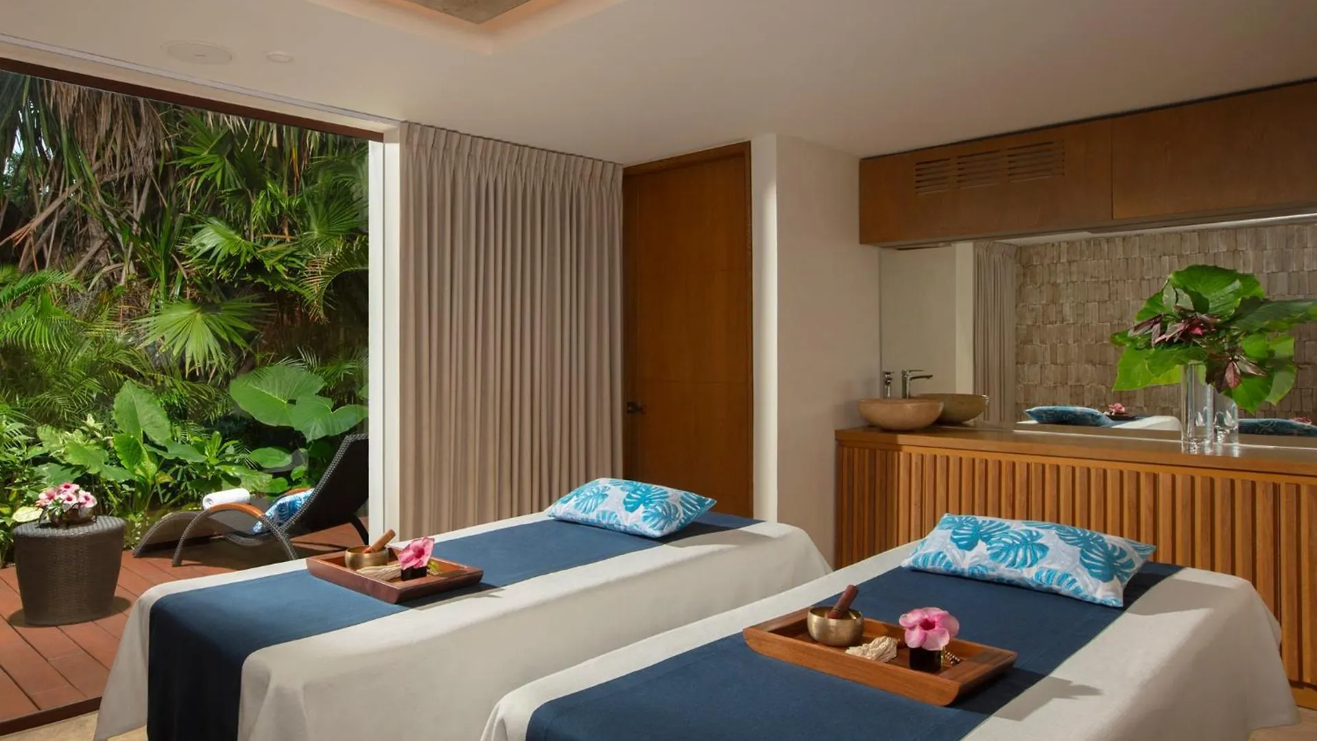 Dreams Sapphire Resort & Spa Puerto Morelos 5*,