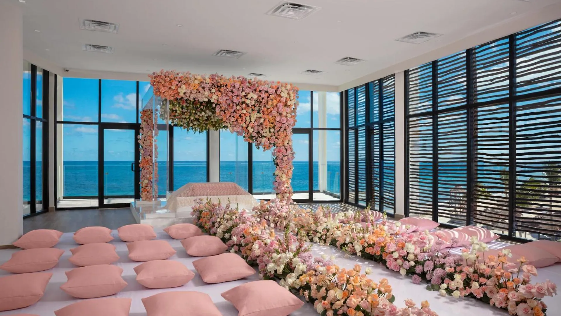 *****  Dreams Sapphire Resort & Spa Puerto Morelos Mexico
