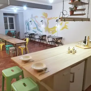https://draft-hostel-rooms.hotels-lisbon-portugal.com